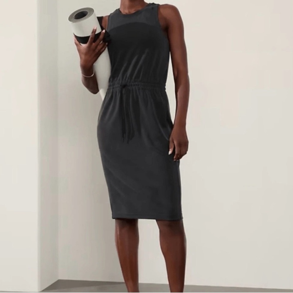 Athleta Seasoft Black Midi Dress